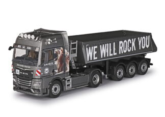 CONRAD 80202-0  MAN TGX Kippmulden-Sattelzug mit Muldenkipper «Bärnreuther - We will rock you», 1:50